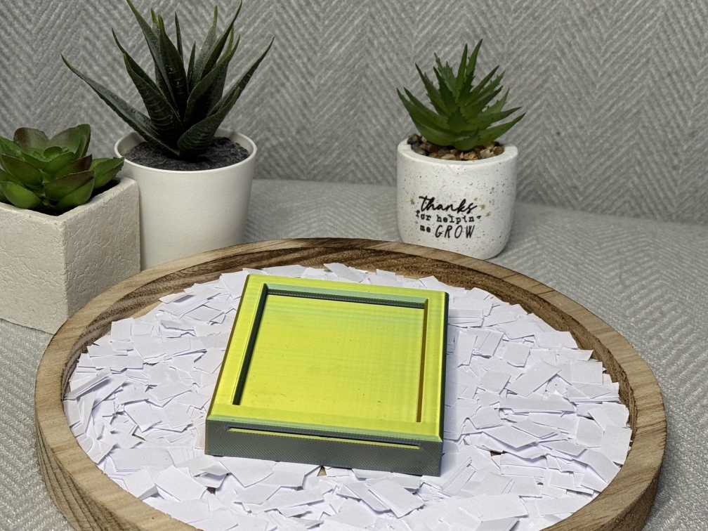 Desk or Wall Card Frame 5-pack - Image 6