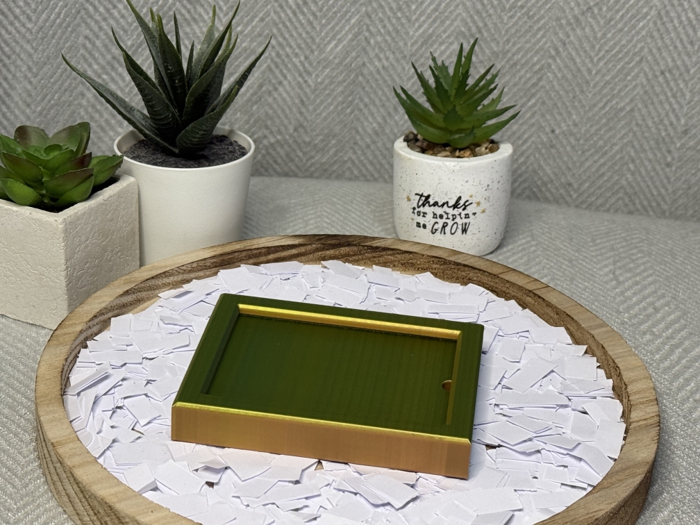 Desk or Wall Card Frame 5-pack - Image 7