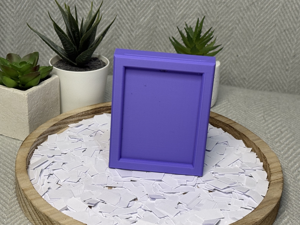 Desk or Wall Card Frame 5-pack - Image 9